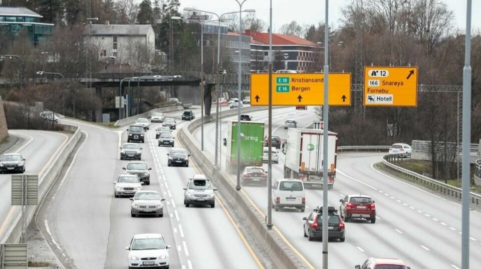 Trafikk på E18 ved Lysaker. Foto: Terje Pedersen/NTB scanpix