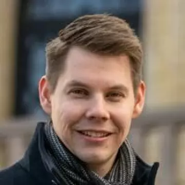 Kristian Dahl Larsen 