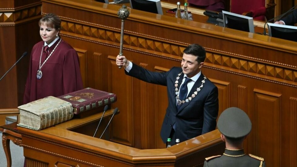 Volodymyr Zelenskyj ble valgt som Ukrainas president i 2019. Volodymyr Zelenskyj ble valgt som Ukrainas president i 2019. Foto: Genya Savilov / AFP/NTB