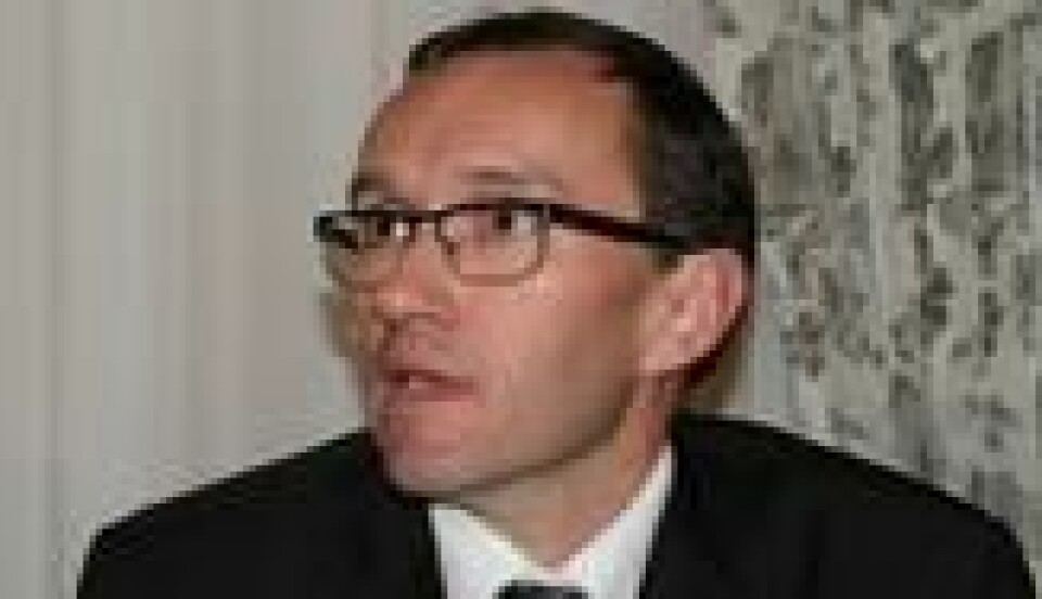 BRA ENERGIUNION: Saksordfører Espen Barth Eide (Ap) mener EUs energiunion og ACER er viktig for det grønne skiftet, og ikke vil føre til økte strømpriser i Norge. BRA ENERGIUNION: Saksordfører Espen Barth Eide (Ap) mener EUs energiunion og ACER er viktig for det grønne skiftet, og ikke vil føre til økte strømpriser i Norge. Foto: Thomas Vermes / ABC Nyheter