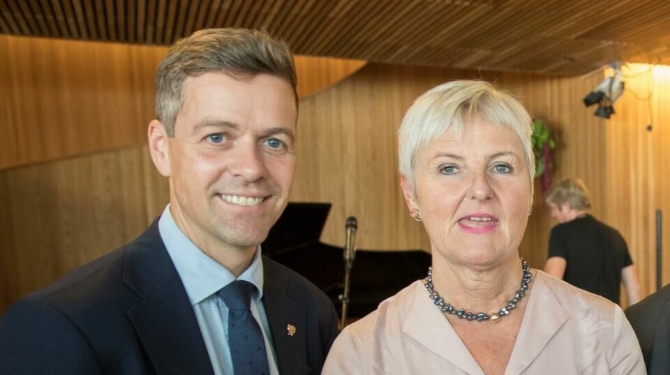 Valgerd Svarstad Haugland er oppgitt over kritikken mot Knut Arild Hareide.