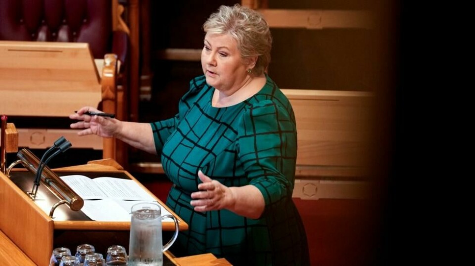Erna Solberg og partiledelsen i Høyre har tidligere gjort det klart at de ikke ønsker å gå til valg på å kutte i sykelønnsordningen. Foto: Javad Parsa / NTB