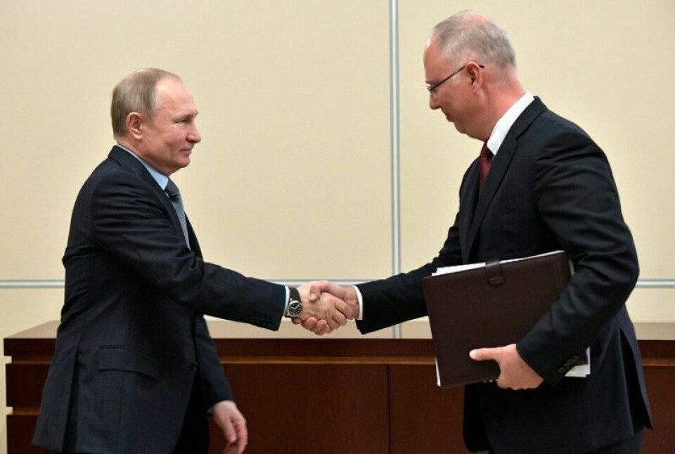 Vladimir Putin og Kirill Dmitrijev under deres møte utenfor Moskva i slutten av januar.
