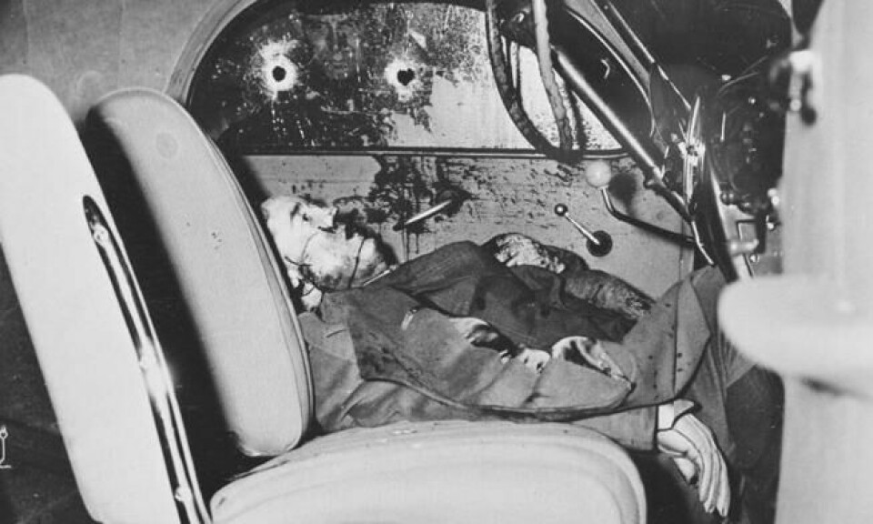 Edward Joseph O'Hare døde momentant da det ble løsnet skudd mot bilen hans, 8. november 1939. Foto: AP Edward Joseph O'Hare døde momentant da det ble løsnet skudd mot bilen hans, 8. november 1939. Foto: AP