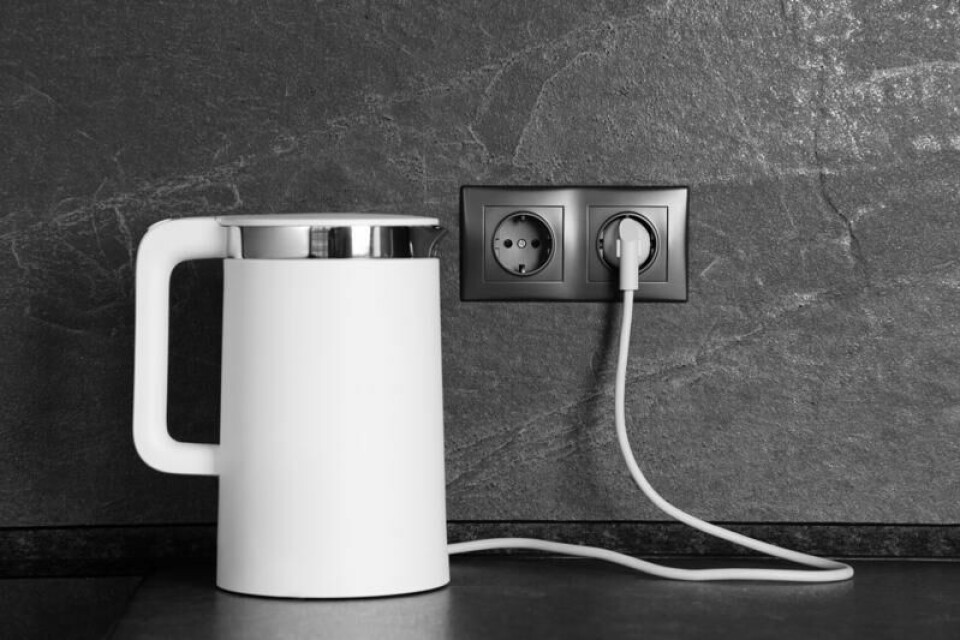 Dropp å ta med vannkoker og strykejern på cruise. Gratis te og kaffe tilbys vanligvis på skipet. Dropp å ta med vannkoker og strykejern på cruise. Gratis te og kaffe tilbys vanligvis på skipet. Foto: New Africa / Shutterstock / NTB