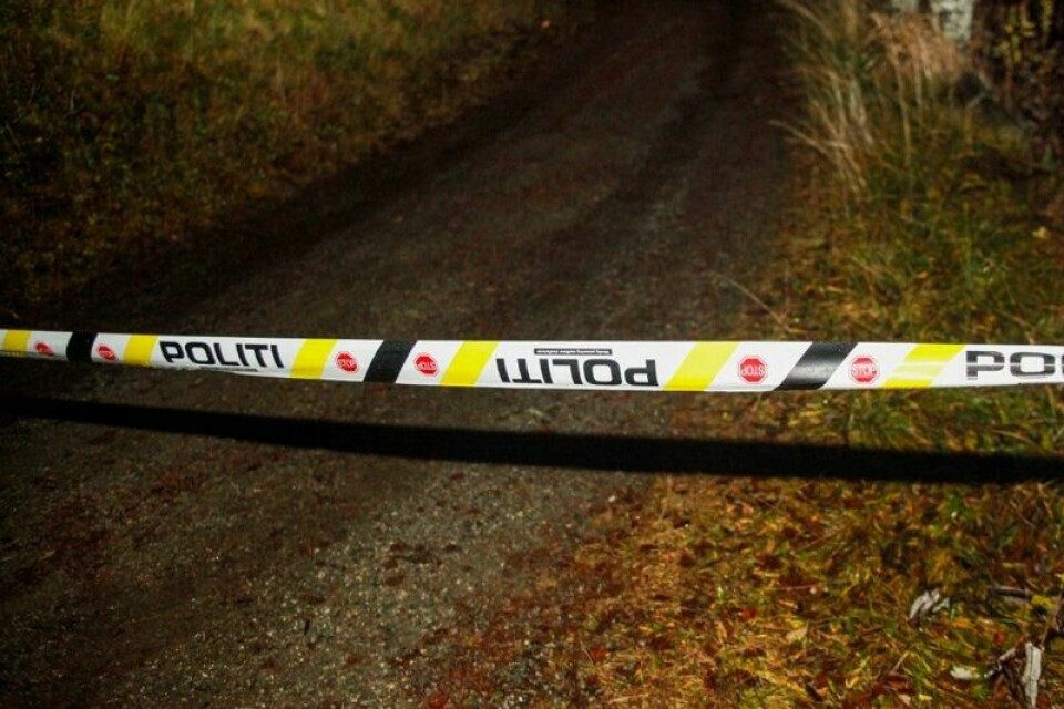 Mannen som er tiltalt for motorsagdrapet i Grane på Helgeland i fjor høst, nekter straffskyld.