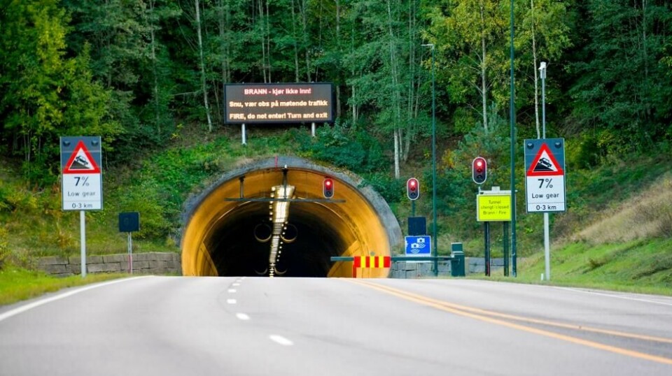 Det har vært mange stengninger av Oslofjordtunnelen. Med en ny tunnel regner en med at stabiliteten i tunnelen blir vesentlig bedre. Foto: Annika Byrde / NTB