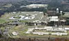 Selv om Federal Correctional Complex i Indiana har et mnimum av vakter, er det like fullt et av de sikreste fengslene i USA. Foto: AP
