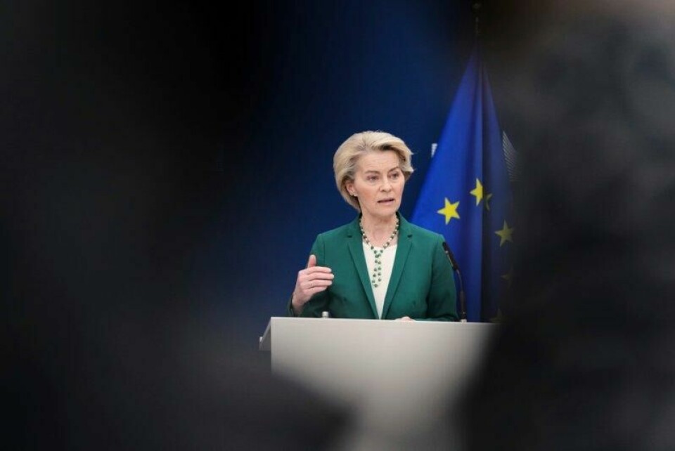 Ifølge Reuters foreslår EU-kommisjonen 25 prosent toll på en rekke amerikanske varer. Bildet av kommisjonens leder Ursula von der Leyen ble tatt i Brussel mandag.