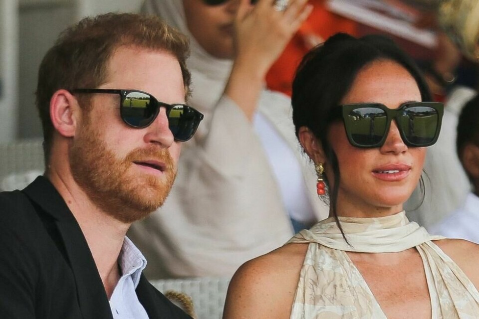 Den britiske kongehuseksperten Hugo Vickers spår at hertuginne Meghan vil kvitte seg med prins Harry på et eller annet tidspunkt. Her er paret fotografert i mai i år. Den britiske kongehuseksperten Hugo Vickers spår at hertuginne Meghan vil kvitte seg med prins Harry på et eller annet tidspunkt. Her er paret fotografert i mai i år. Foto: Akintunde Akinleye / Reuters / NTB