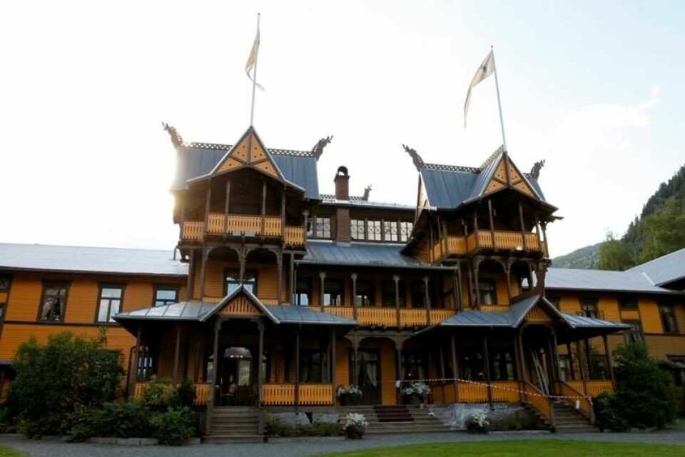 På det mystiske rom 17 på Dalen Hotel i Telemark, har flere gjester fortalt om underlige hendelser og barnegråt. På det mystiske rom 17 på Dalen Hotel i Telemark, har flere gjester fortalt om underlige hendelser og barnegråt. Foto: Marianne Løvland / NTB