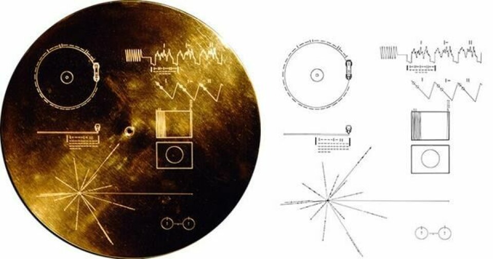 Omslaget til «The Golden Record», med instruksjoner for bruk til eventuelle utenomjordiske skapninger som finner den. Foto: NASA/JPL Omslaget til «The Golden Record», med instruksjoner for bruk til eventuelle utenomjordiske skapninger som finner den. Foto: NASA/JPL