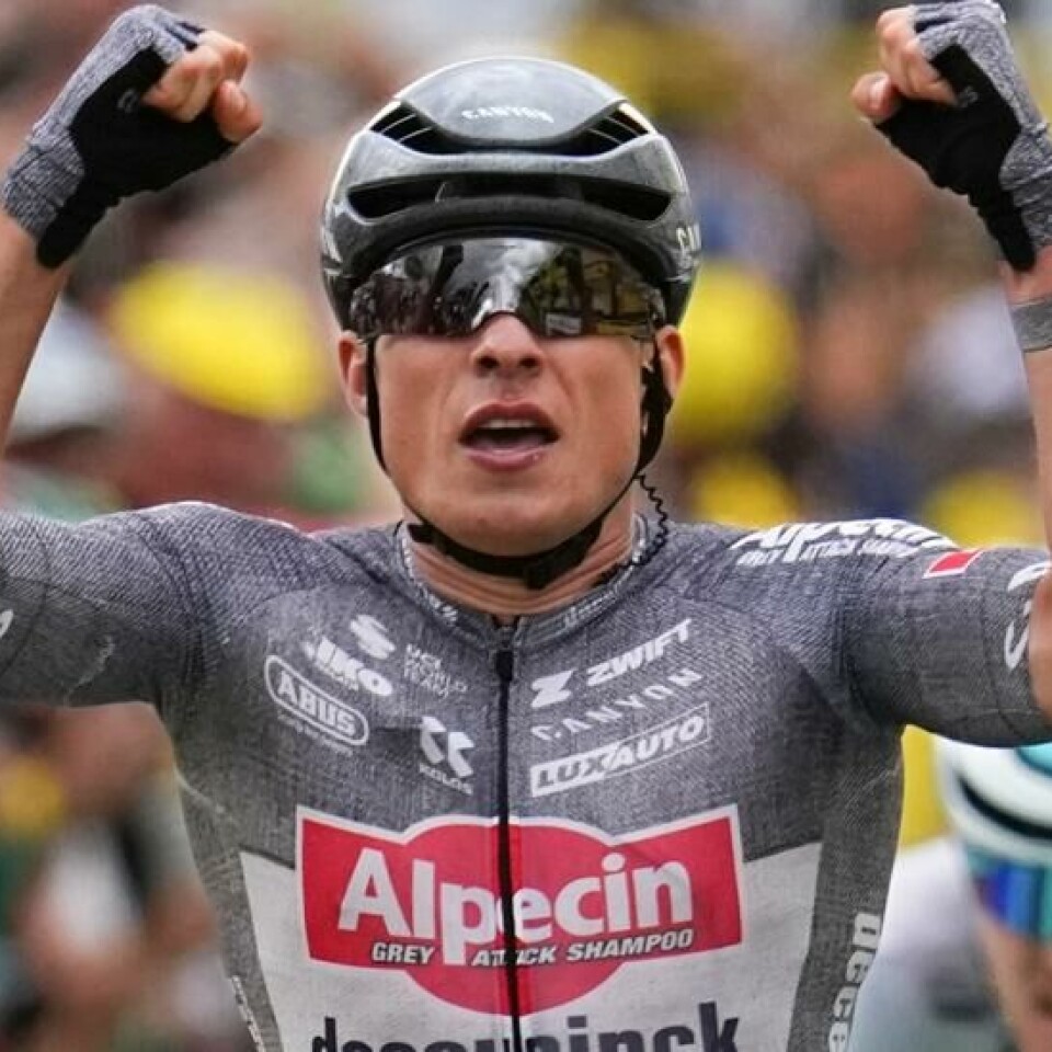 Jasper Philipsen er nok en gang etappevinner i årets Tour de France. Foto: Daniel Cole / AP / NTB