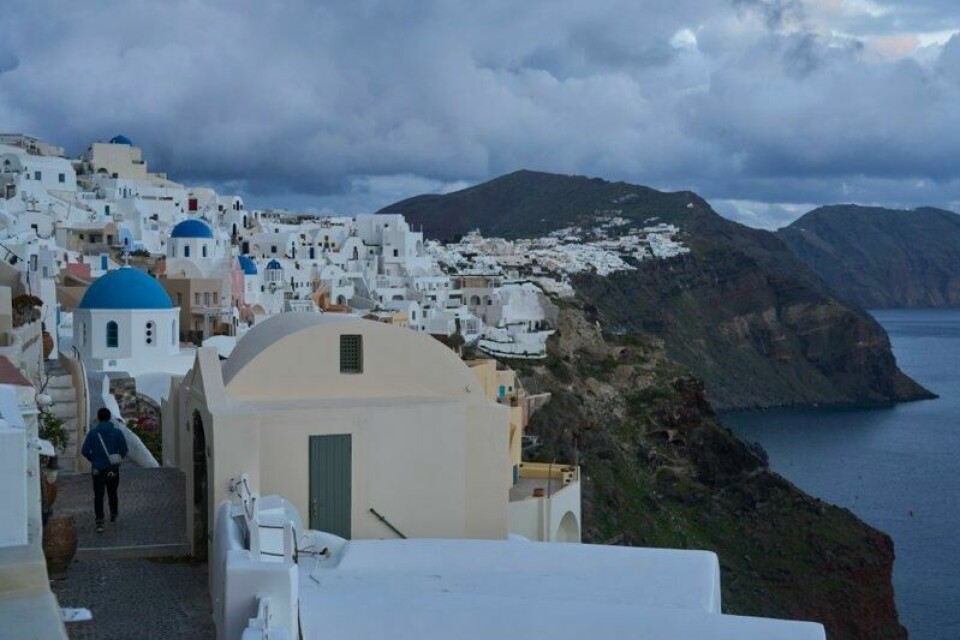 Forskere har gode nyheter når det gjelder den jordskjelvrammede ferieøya Santorini i Hellas.