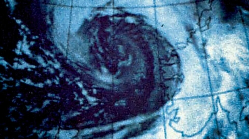Satellittbilde som viser Nyttårsorkanen på vei mot Norge.