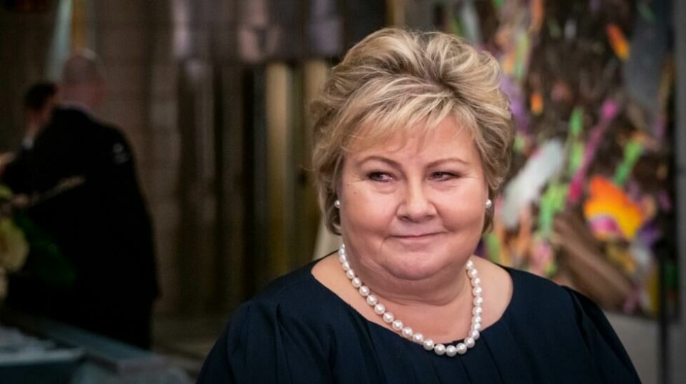 Tidligere statsminister og Høyre-leder Erna Solberg åpner opp om hva med pandemihåndteringen hun angrer på i nytt intervju.