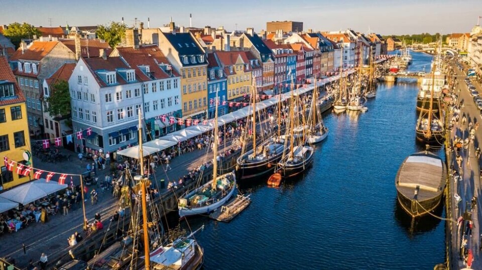 Nyhavn er en av de flotteste havnene i Skandinavia og et populært sted både for Københavnere og turister. Foto: Shutterstock/NTB Scanpix