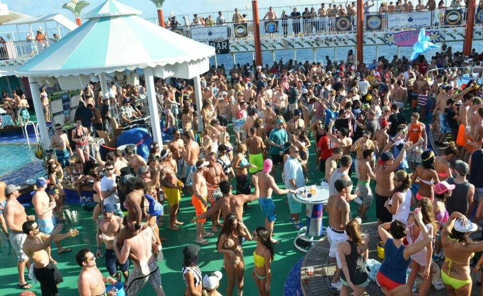Det er forskjell på cruise og cruise. Bildet er fra Groove Cruise Miami 2014 ombord på Norwegian Pearl. Disse cruisene med DJ'er fra hele verden var en årlig foreteelse med 21 års aldersgrense. Det er forskjell på cruise og cruise. Bildet er fra Groove Cruise Miami 2014 ombord på Norwegian Pearl. Disse cruisene med DJ'er fra hele verden var en årlig foreteelse med 21 års aldersgrense. Foto: Dreamstime