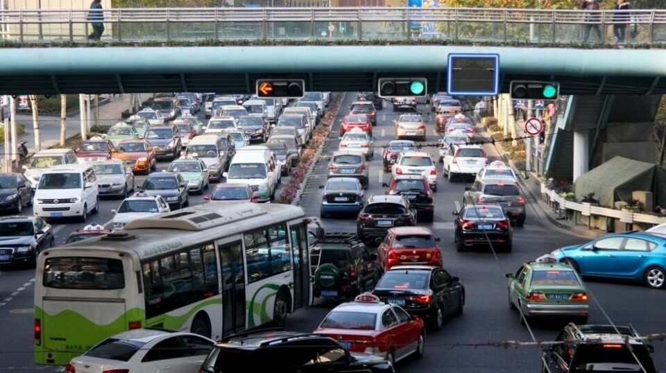 Regjeringen i Storbritannia ønsker å forby alle diesel- og bensinbiler. Foto: Colourbox