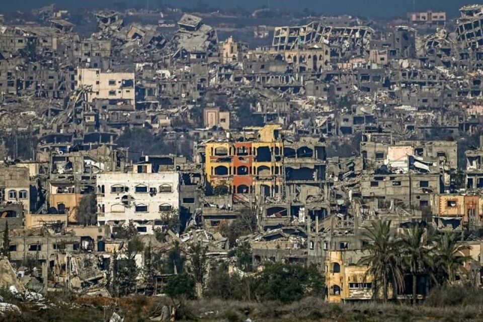En ødelagt del av Gaza by sett fra Sør-israel 2. januar.
