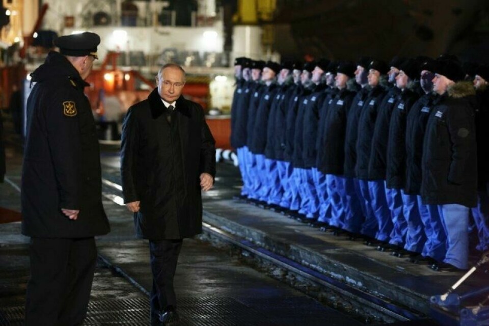 Russlands president Vladimir Putin besøkte en base for landets atomubåter da han var i Murmansk torsdag.
