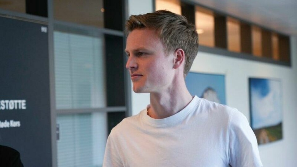 Narve Gilje Nordås på vei til Sør-Rogaland tingrett under dag ni av straffesaken mot Gjert Arne Ingebrigtsen, tidligere trener og far til Jakob Ingebrigtsen.