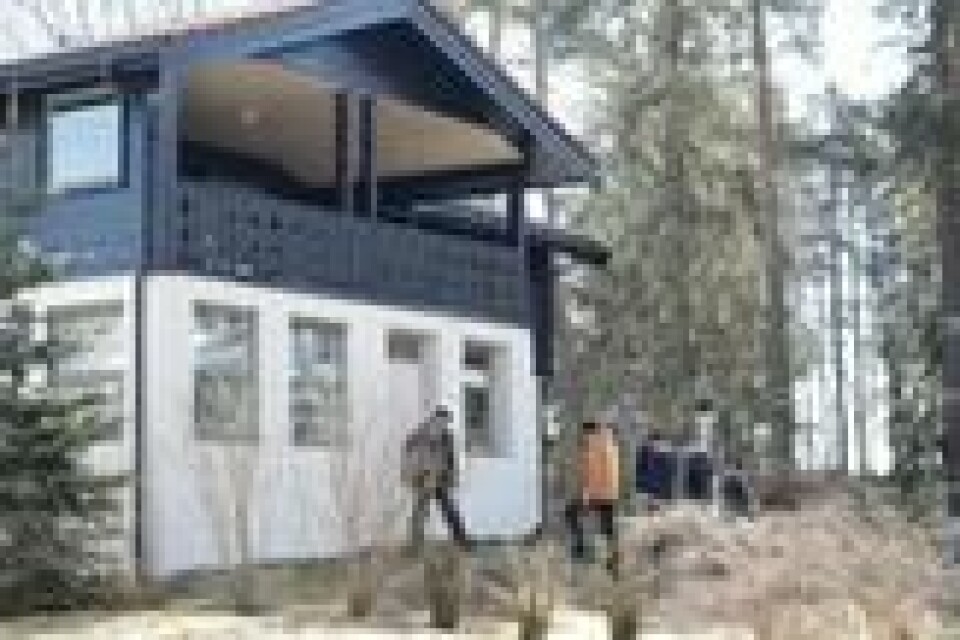 Politiet gjorde her undersøkelser rundt huset til den forsvunne Anne-Elisabeth Hagen på Lørenskog i april. Foto: Cornelius Poppe / NTB scanpix Politiet gjorde her undersøkelser rundt huset til den forsvunne Anne-Elisabeth Hagen på Lørenskog i april. Foto: Cornelius Poppe / NTB scanpix Foto: NTB scanpix