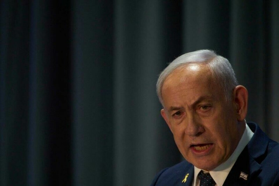Israels statsminister Benjamin Netanyahu omtaler «Qatar-gate»-saken som en politisk heksejakt. To av hans rådgivere ble mandag pågrepet i forbindelse med den pågående etterforskningen.