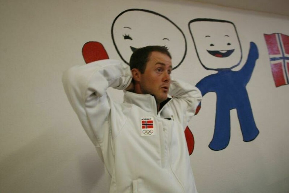 Tidligere kombinerttrener Frode Moen varslet for ett år siden Olympiatoppen om frykt for juks med hoppdresser.