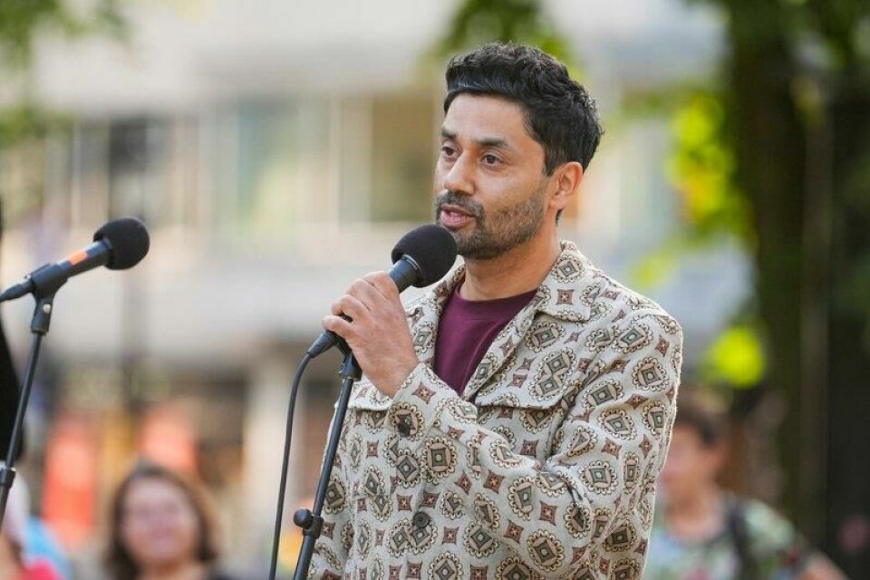 Noman Mubashir har vært journalist og programleder i NRK i en årrekke.