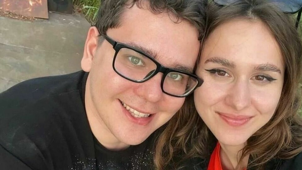 Artisten Ivan Vitalievich Petunin avbildet sammen med kjæresten sin Eleanor. Bildet deles i samtykke med henne. Artisten Ivan Vitalievich Petunin avbildet sammen med kjæresten sin Eleanor. Bildet deles i samtykke med henne. Foto: Privat