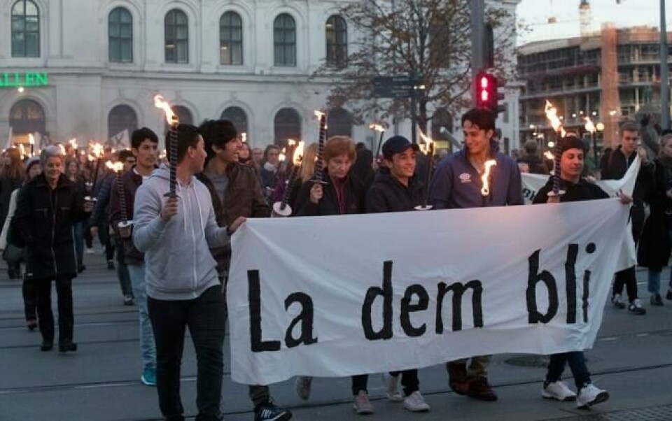 Vergeforeningen Følgesvennen, bevegelsen Nok er Nok og Refugees Welcome Afghan Lives Matter arrangerer onsdag 18.oktober. Vergeforeningen Følgesvennen, bevegelsen Nok er Nok og Refugees Welcome Afghan Lives Matter arrangerer onsdag 18.oktober. Foto: Terje Bendiksby / NTB scanpix