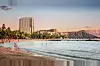 Trump Waikiki sett fra Waikiki-stranden Foto: Hilton