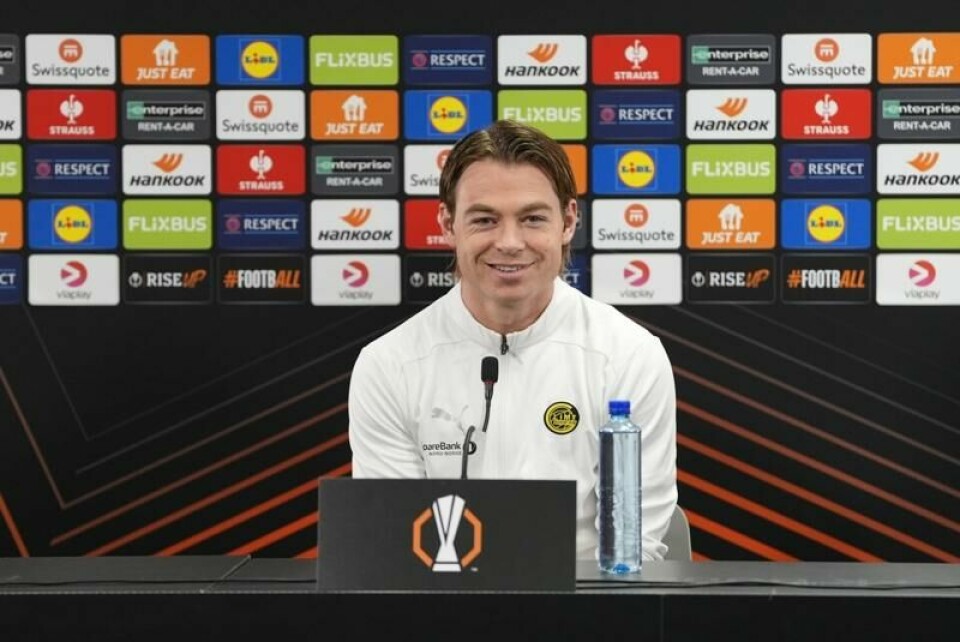 Patrick Berg under pressekonferansen med Bodø/Glimt før Europa League kampen mot Maccabi Tel Aviv.