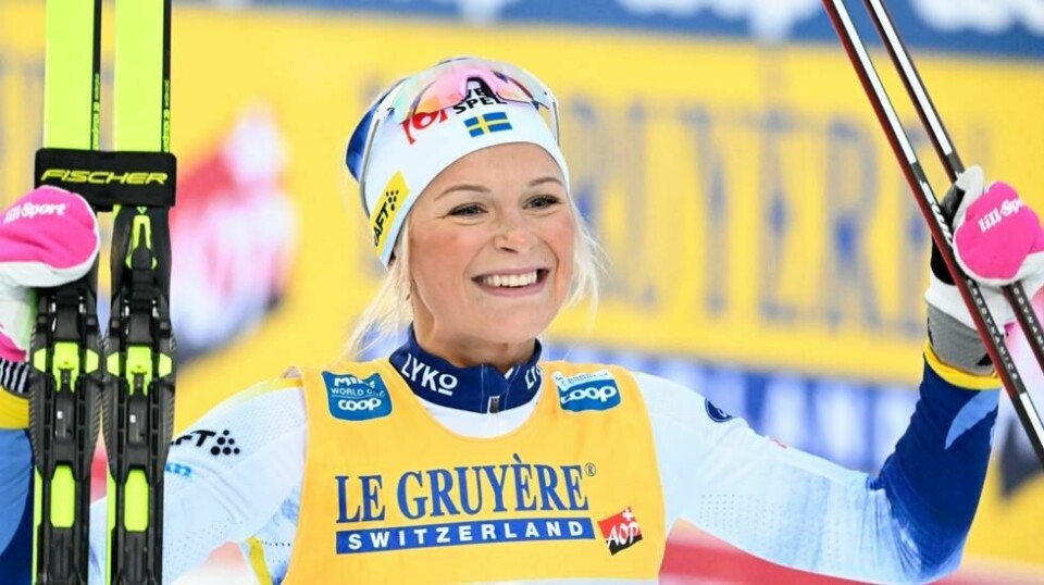 Frida Karlsson under verdenscupen i Kuusamo i Finland 2022.