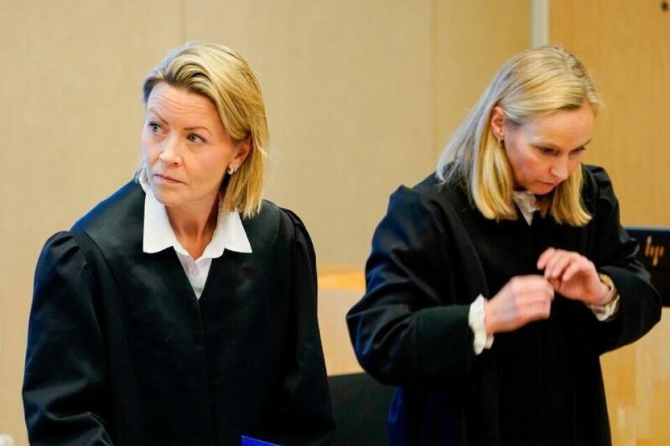 Statsadvokatene Vibeke Gjøslien og Mari Gjersøe (t.v.) la torsdag ned påstand om at mannen som skjøt Jonas Henriksen må dømmes til 16 og et halvt års fengsel.