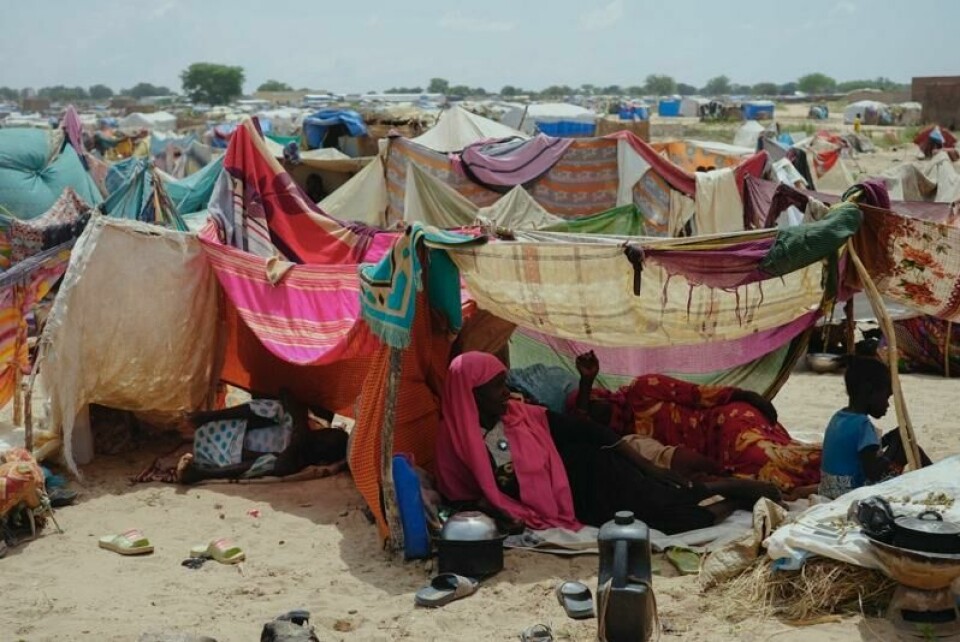 Kvinner som flyktet fra krigen i Sudan i fjor høst, kunne søke tilflukt i en leir i Adre i Tsjad.