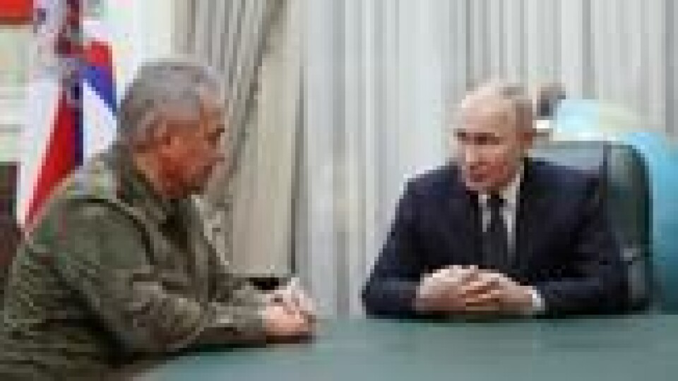 Russlands president Vladimir Putin og forsvarssjef Sergej Sjoijgu. (Photo by Gavriil GRIGOROV / POOL / AFP) Russlands president Vladimir Putin og forsvarssjef Sergej Sjoijgu. (Photo by Gavriil GRIGOROV / POOL / AFP) Foto: NTB