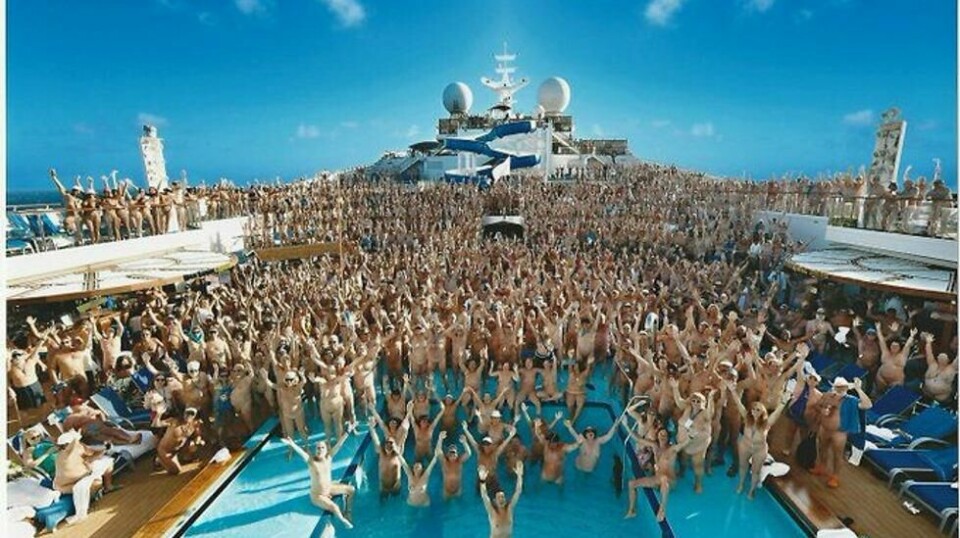 Neste år er det mulig med et cruise i karibien sammen med 2400 andre nakne turister ombord på Norwegian Pearl.