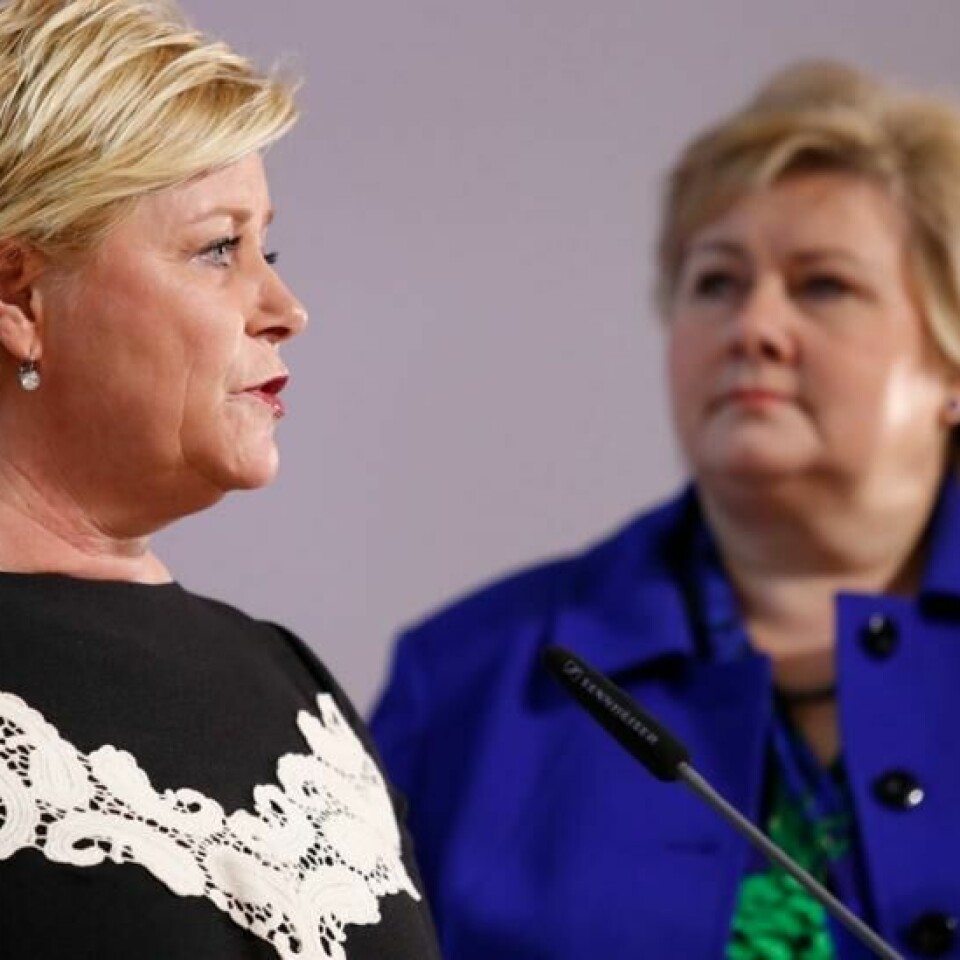 FORSKJELL: Erna Solberg og Siv Jensen er regjeringskolleger, men velgerne må vite at det er en forskjell, sier Erlend Wiborg.