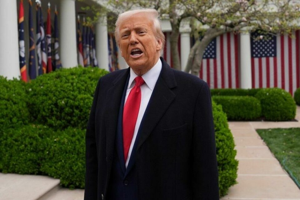 Donald Trump er klar på at han ikke kommer til å gjøre endringer i politikken sin.