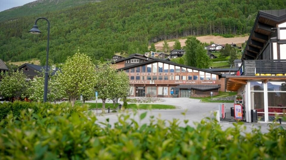 Lom Sentrum med kommunehuset. Foto: Terje Pedersen / NTB