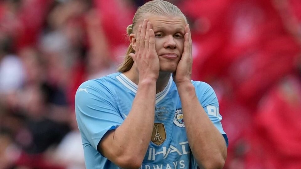Erling Braut Haaland skal ingen steder. Foto: Kin Cheung / AP / NTB