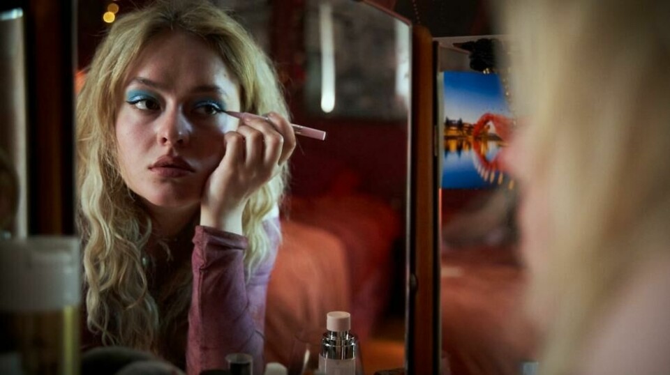 Zara Larsson spiller storesøster – slik hun også er i virkeligheten – i ungdomsdramaet «En del av deg», som har Netflix-premiere fredag. Foto: Alvin Lindblom / Netflix / Handout / NTB