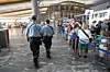 Politiet følger nøye med på aktiviteten og sikkerheten på Oslo Lufthavn. Foto: NTB scanpix