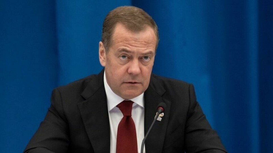 Russlands tidligere president Dmitrij Medvedev mener atomnedrustning er umulig, og anklager vestlige land for å «presse verden mot tredje verdenskrig».