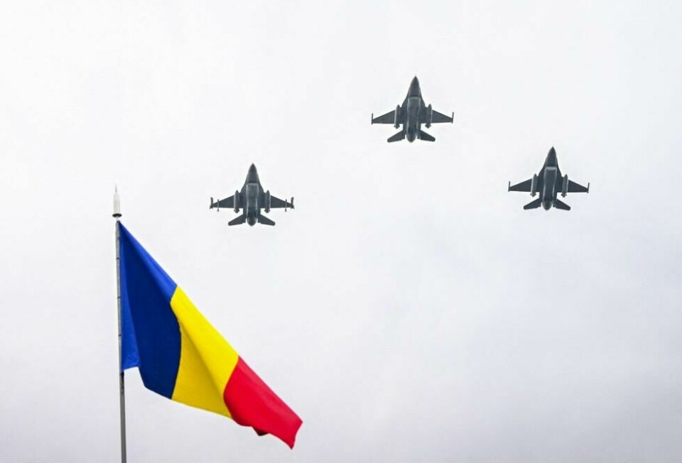 Ukraina har brukt eldre, sovjetiske Su-24 jagerfly, utstyrt med britisk-leverte Storm Shadow-kryssermissiler. Snart kan russiske skip vente kraftigere motstand fra disse. Ukraina har brukt eldre, sovjetiske Su-24 jagerfly, utstyrt med britisk-leverte Storm Shadow-kryssermissiler. Snart kan russiske skip vente kraftigere motstand fra disse. Foto: Daniel Mihailescu / AFP
