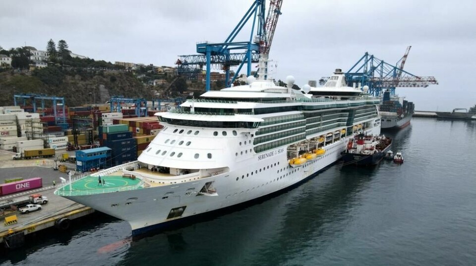 cruiseskipet Serenade of the Seas i havn i Valparaiso i Chile i januar.