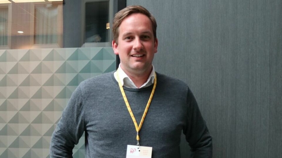 Håkon Pettersen er finansbyråd i Bergen for KrF. Han ønsker at staten skal finansiere en større andel av skinnegående transportprosjekter i byene. Han har fått KrF sentralt med på et kompromiss, men skulle ønske partiet gikk lenger.