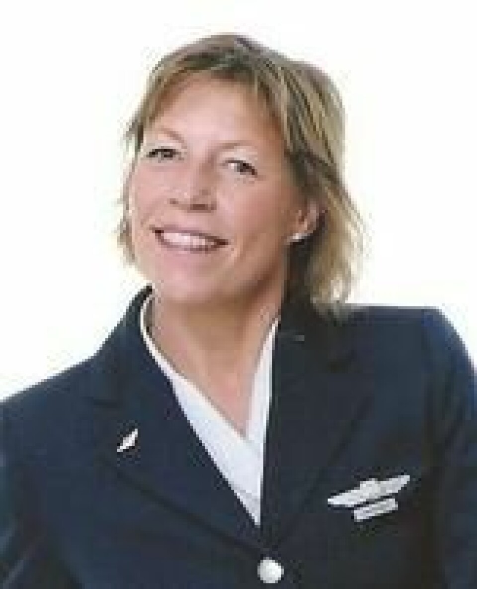 Kabinsjef og instruktør i SAS, Ellen Halvorsen. Foto: flyredd.no Kabinsjef og instruktør i SAS, Ellen Halvorsen. Foto: flyredd.no